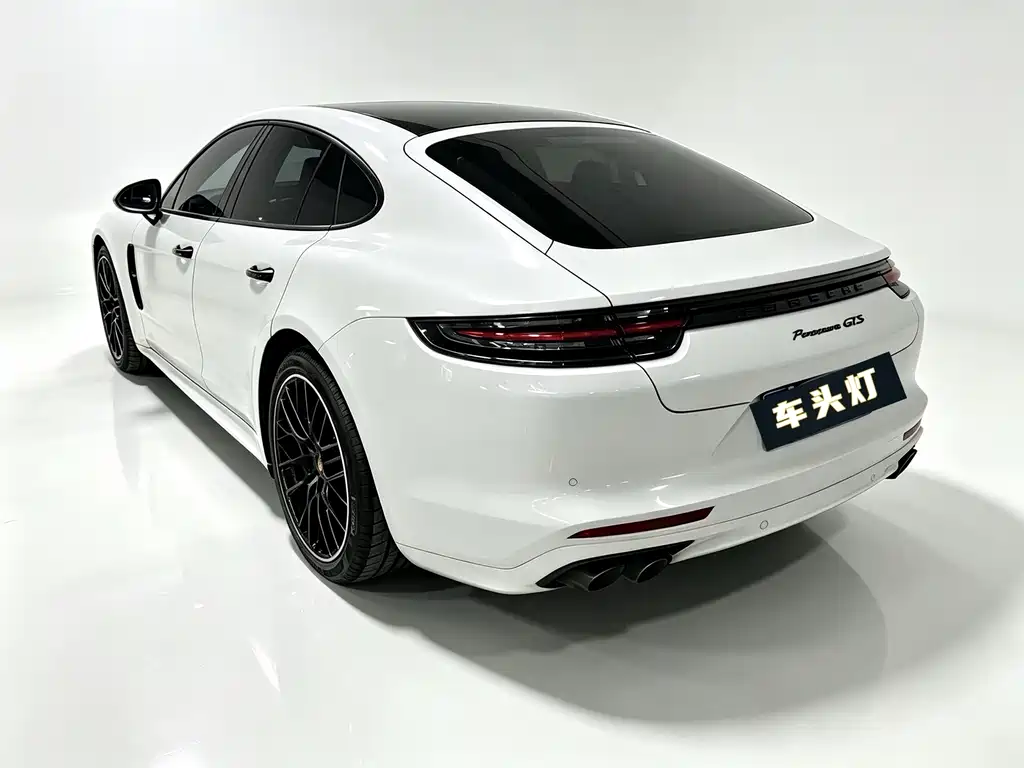 Porsche Panamera — миниатюра 4