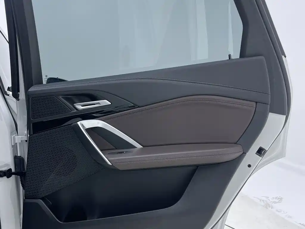 BMW X1 — миниатюра 22