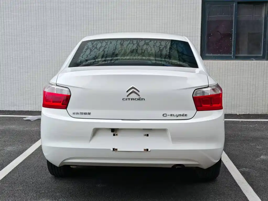 Citroen Elysee — миниатюра 5