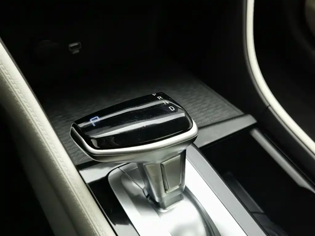 Hyundai Mistra — миниатюра 13