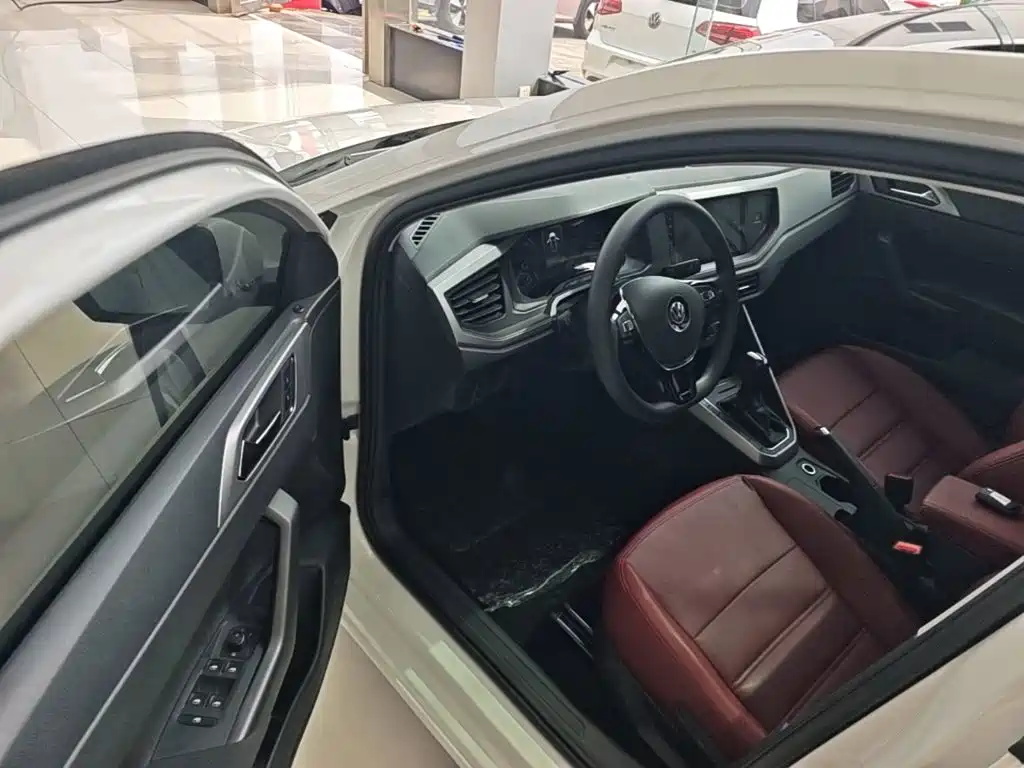 Volkswagen Polo — миниатюра 16