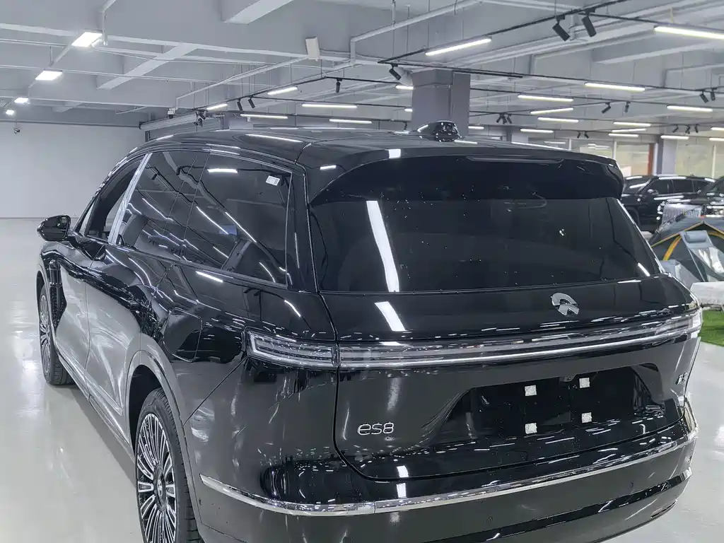 NIO ES8 — миниатюра 3