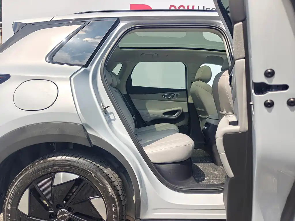 BYD Морской лев 05 EV — миниатюра 9