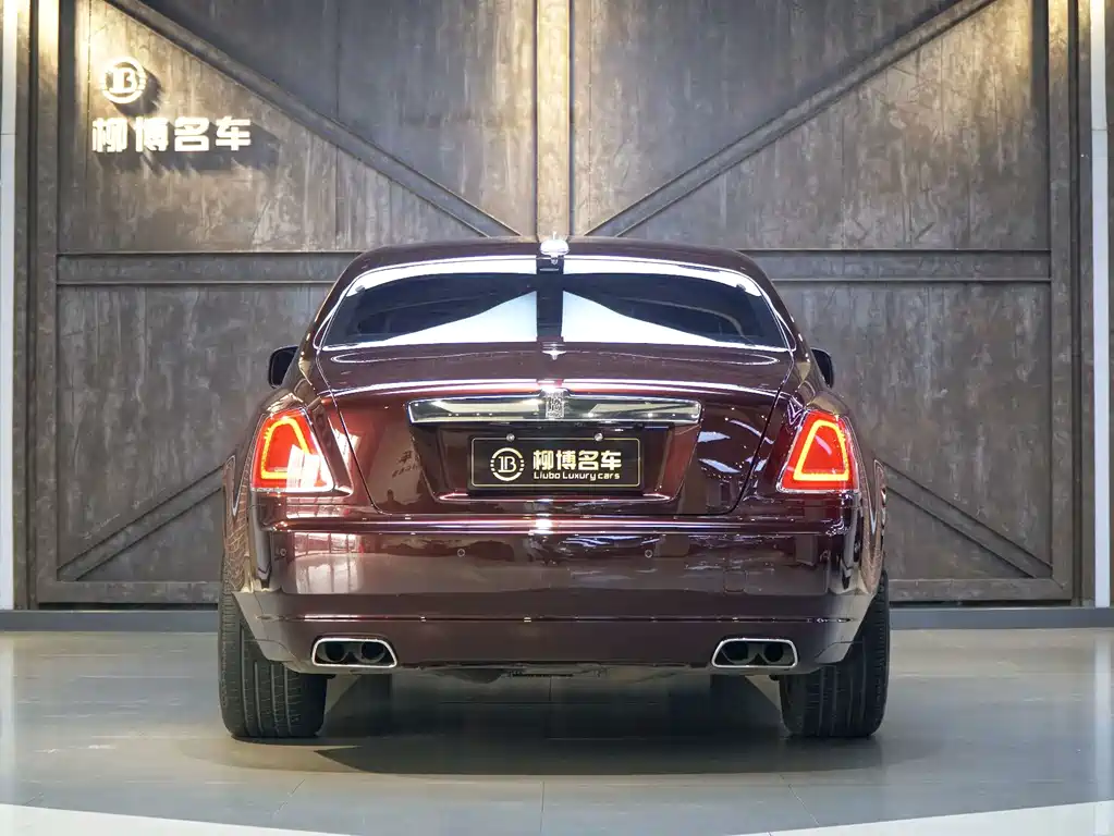 Rolls-Royce Ghost — миниатюра 3