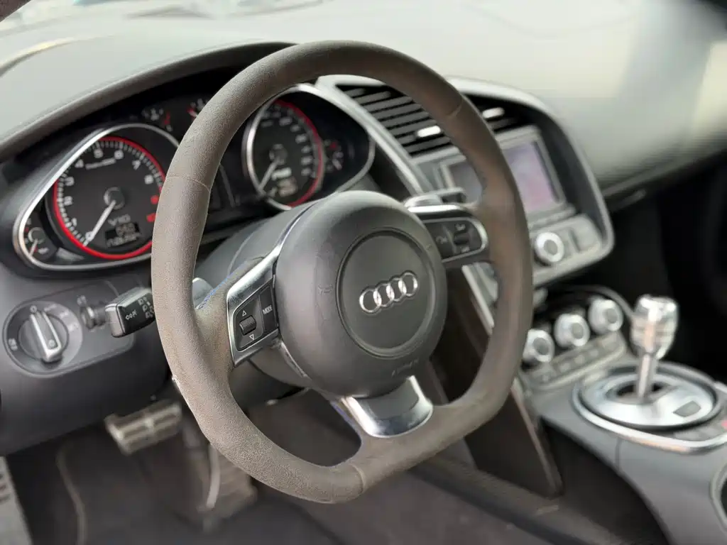 Audi R8 2012 5.2 FSI quattro