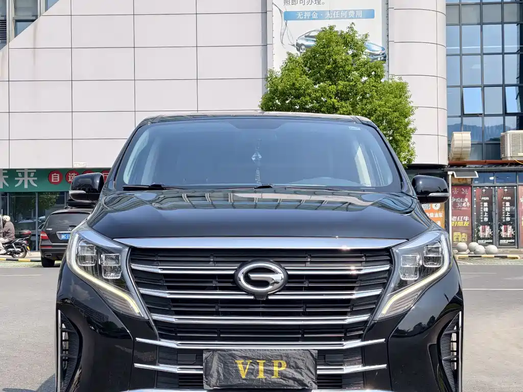 GAC Motor Trumpchi M8