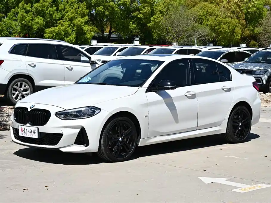 BMW 1 Series 2023