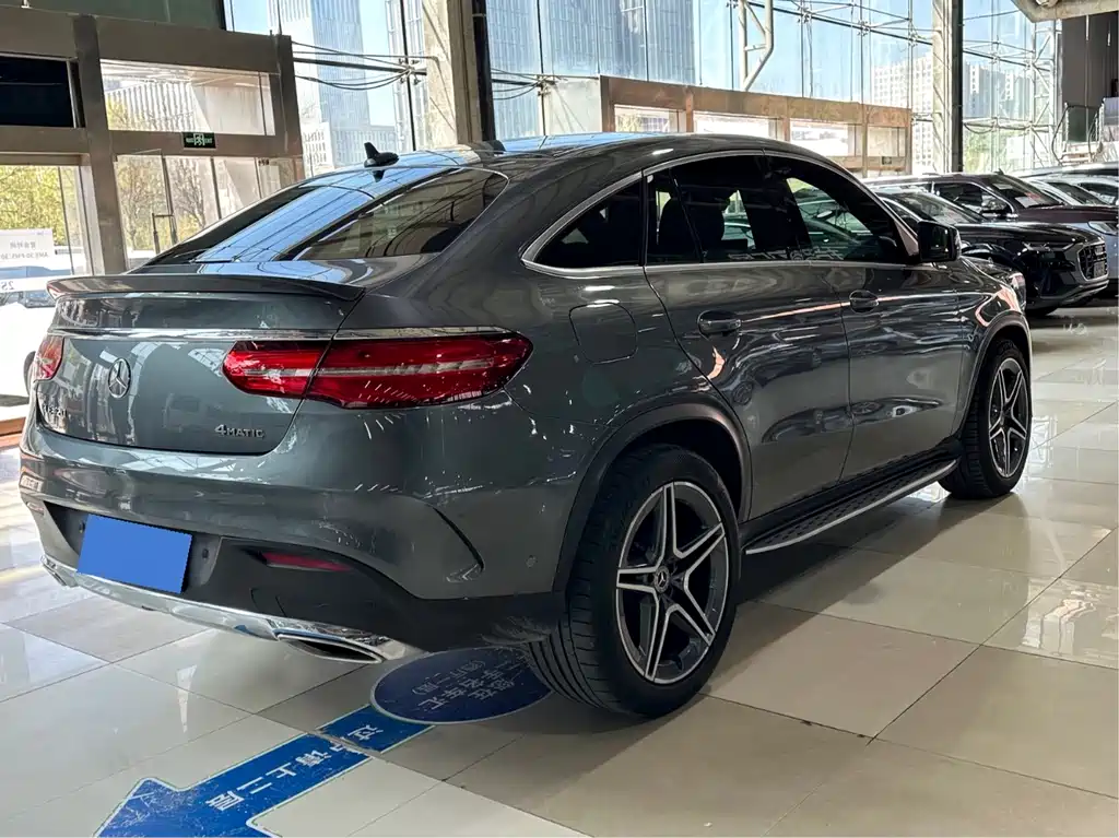 Mercedes-Benz GLE 2018 GLE 320 4MATIC SUV