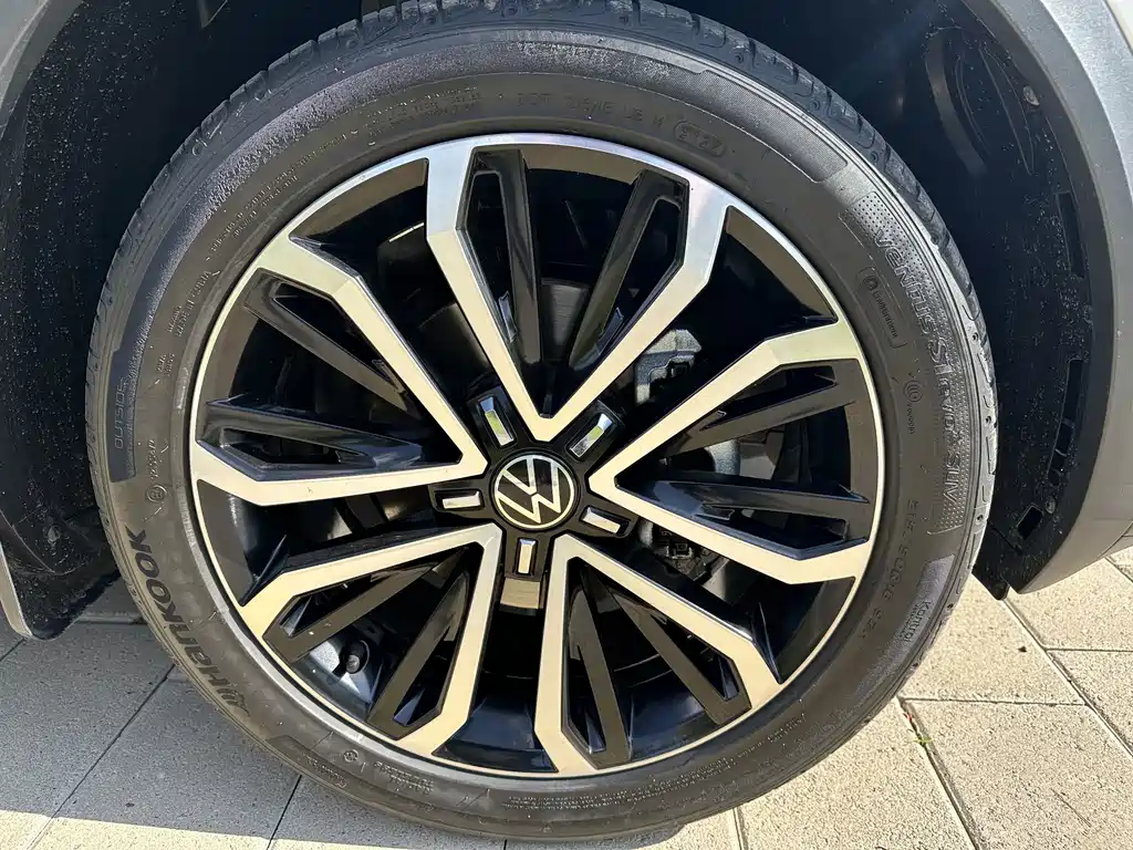 Volkswagen T-Roc — миниатюра 30