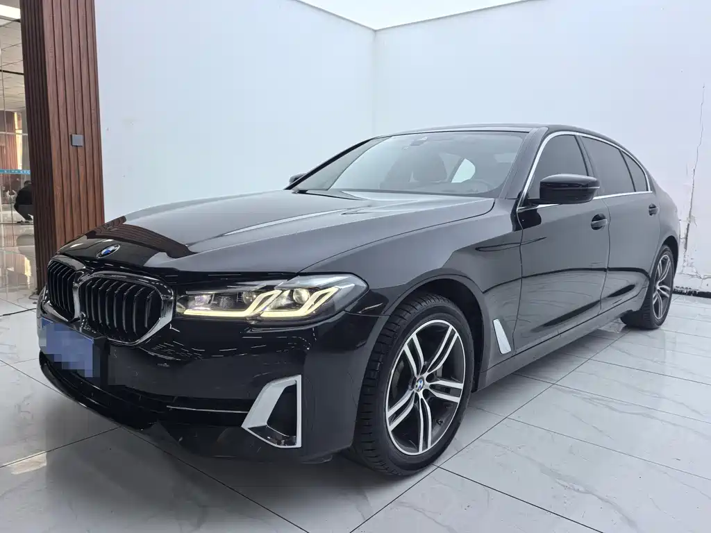 BMW 5 Series 2022