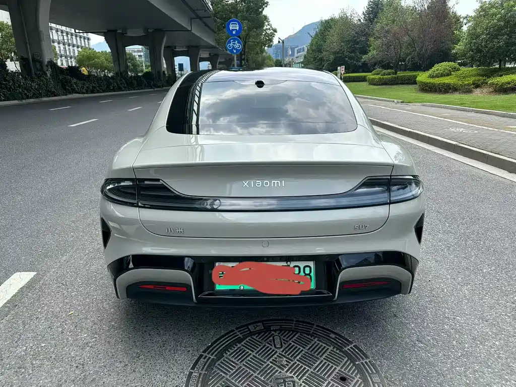 Xiaomi SU7 — миниатюра 5