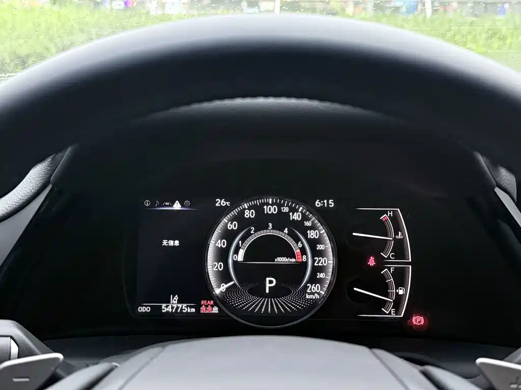 Lexus ES — миниатюра 11