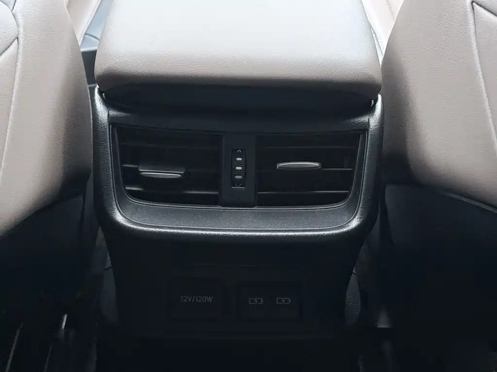 Lexus ES — миниатюра 17