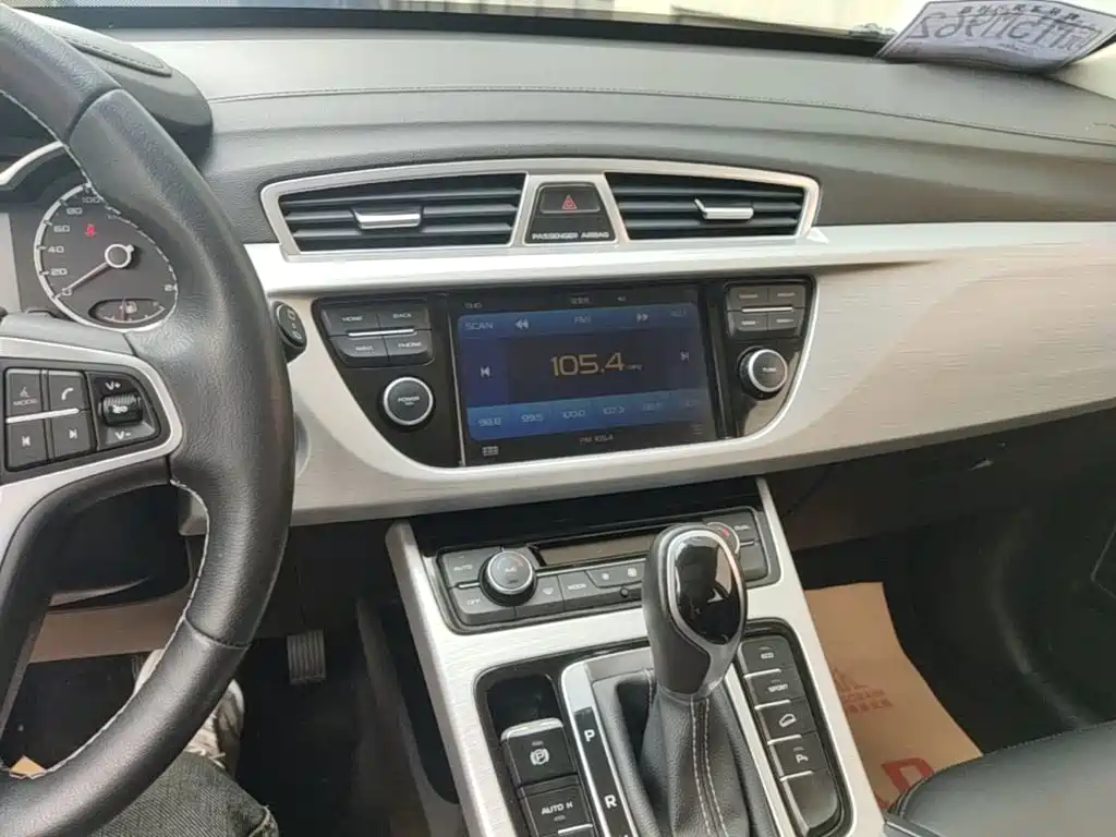 Geely Boyue — миниатюра 13
