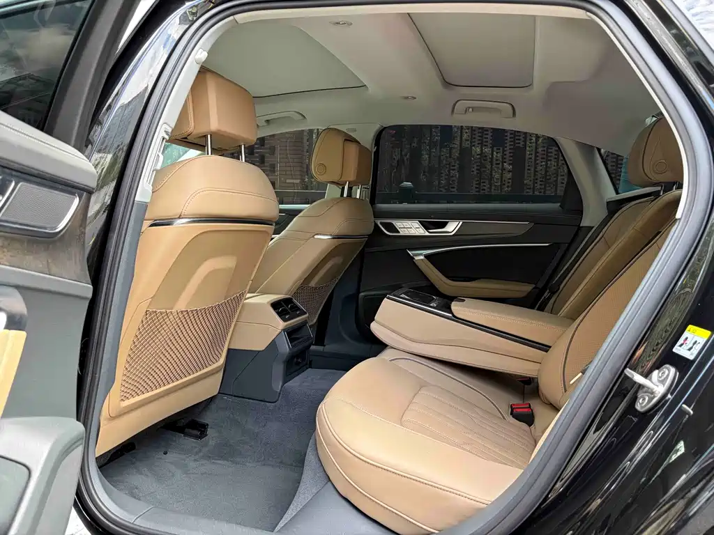 Audi A6L — миниатюра 8