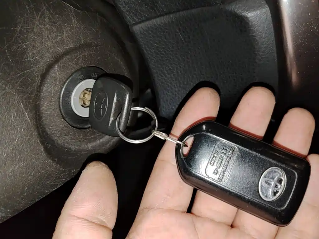 Toyota Yaris L — миниатюра 9