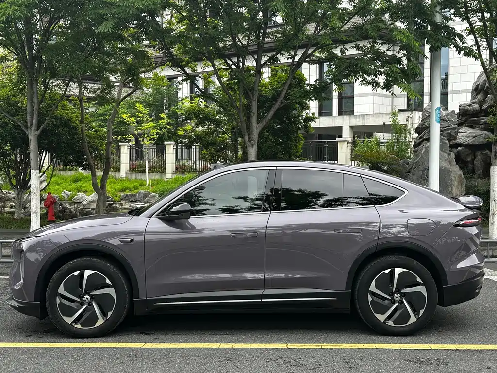 NIO EC6 — миниатюра 11