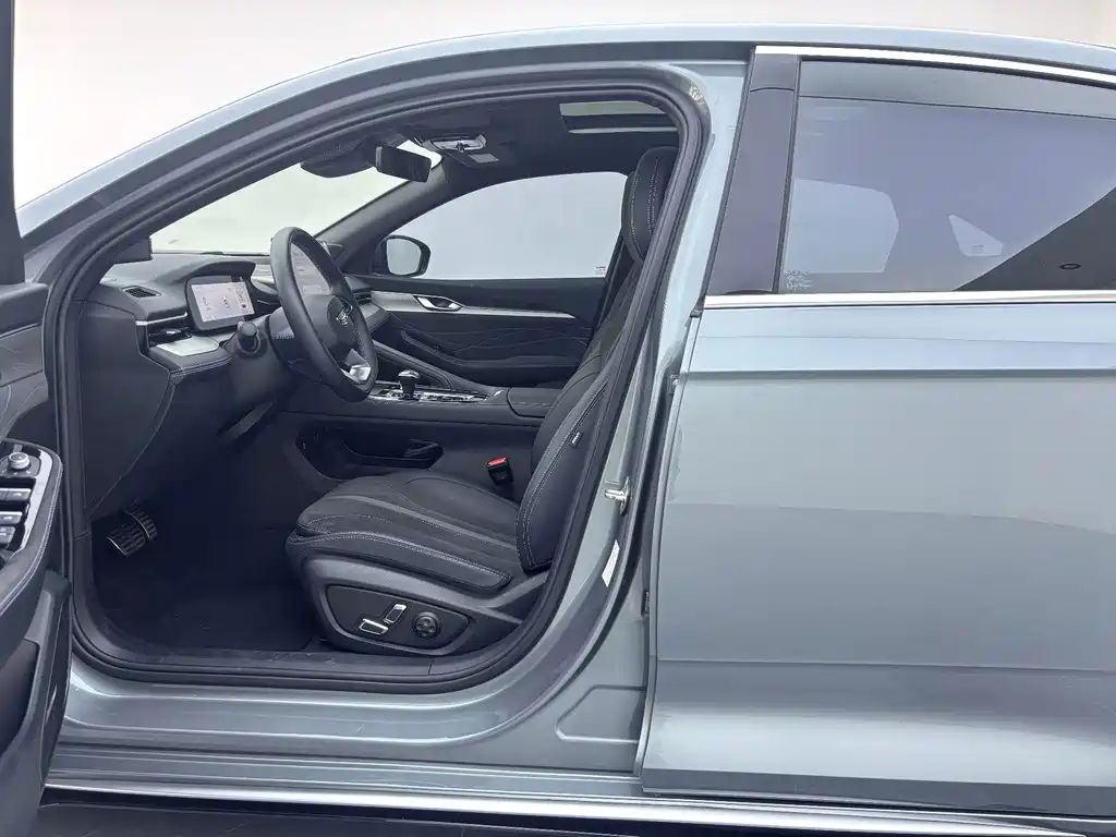 Geely Xingrui — миниатюра 4