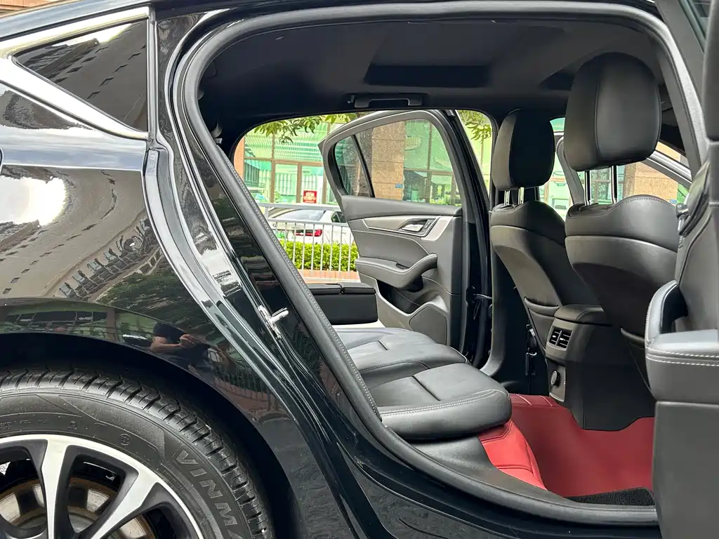 Cadillac CT5 — миниатюра 31
