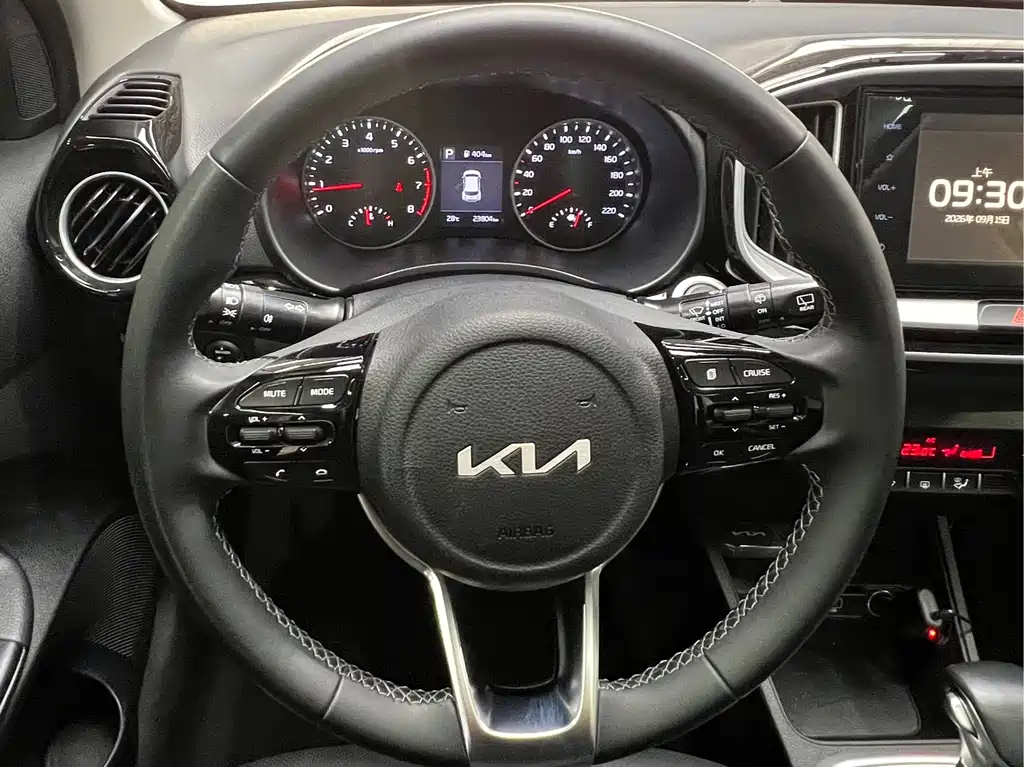 Kia KX1 — миниатюра 13