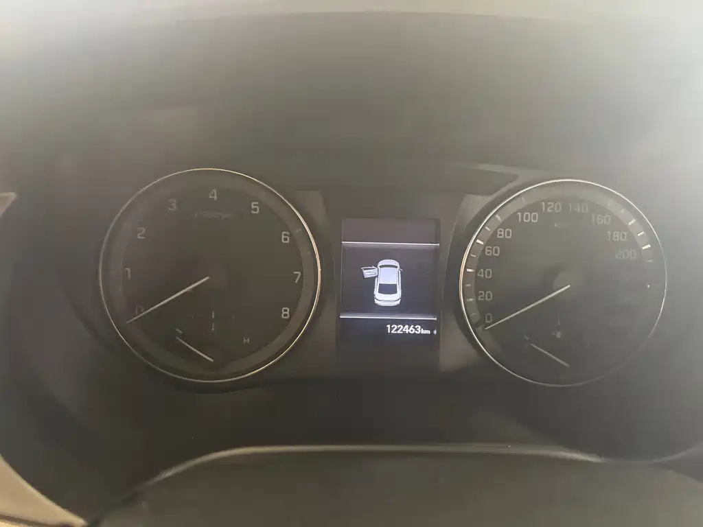 Hyundai Mistra — миниатюра 4