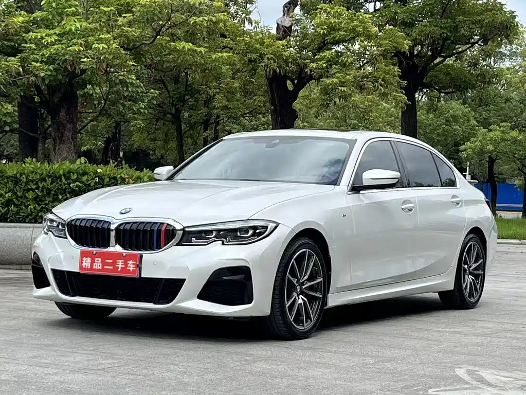 BMW 3 Series 2022