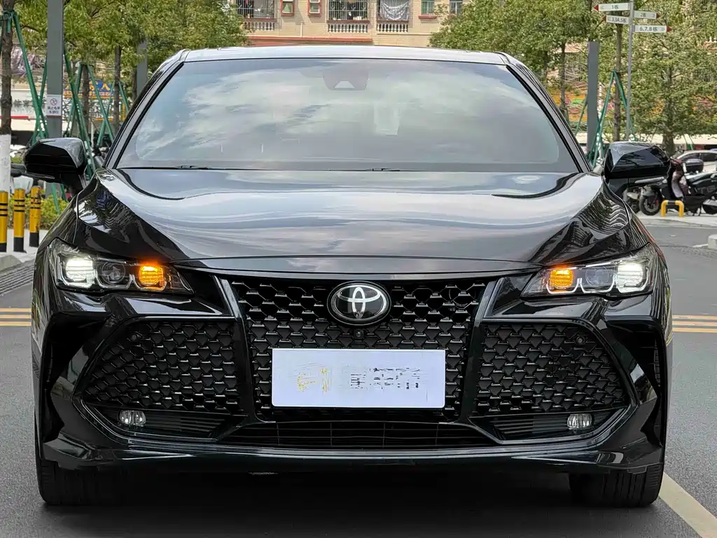 TOYOTA ASIAN DRAGON