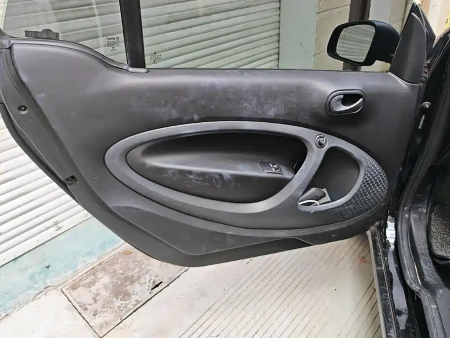smart Smart Fortwo — миниатюра 7