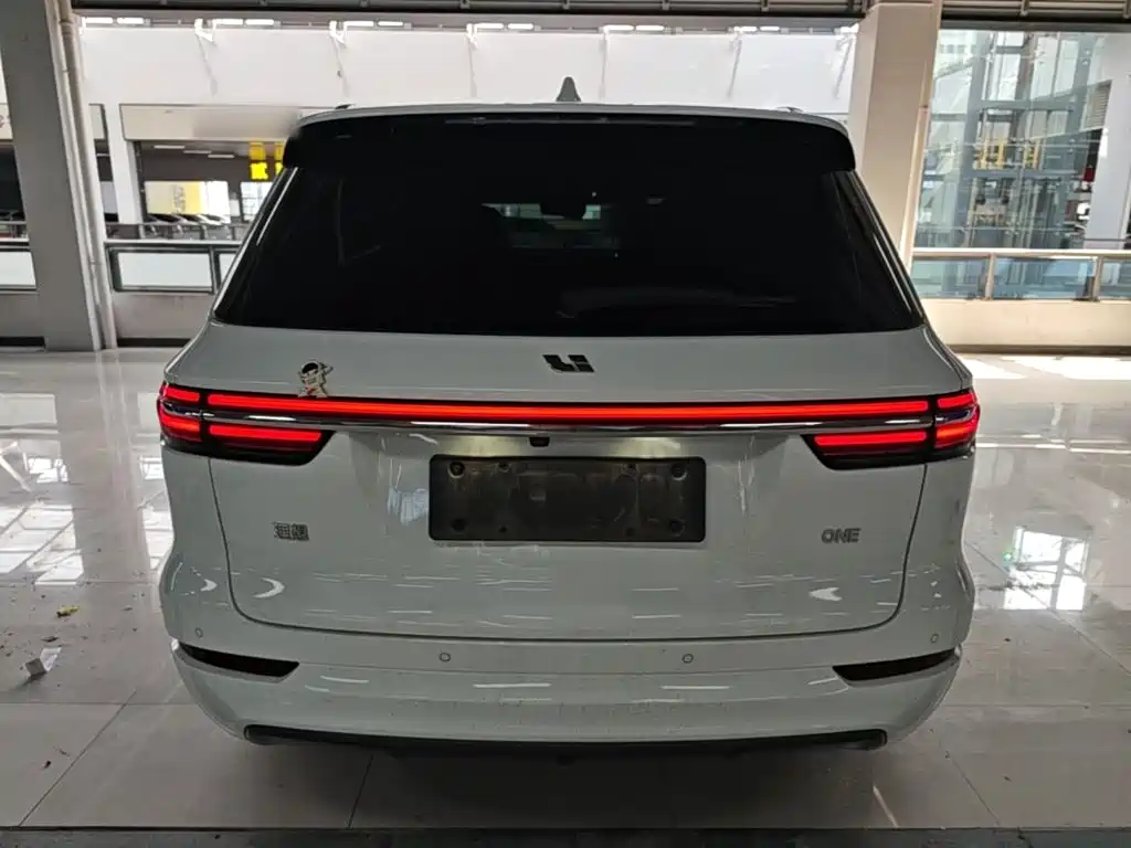Li Auto Li ONE — миниатюра 6