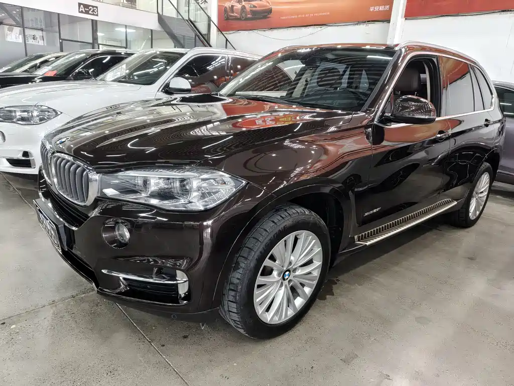 BMW X5 (Import) — миниатюра 7