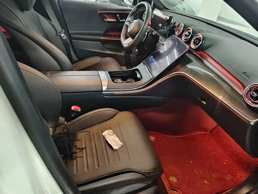 Mercedes-Benz C-Class — миниатюра 4