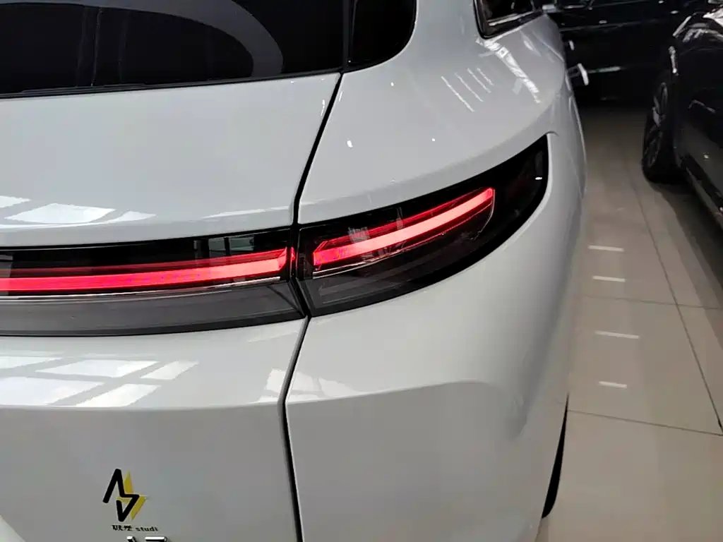 Li Auto Li L7 — миниатюра 8