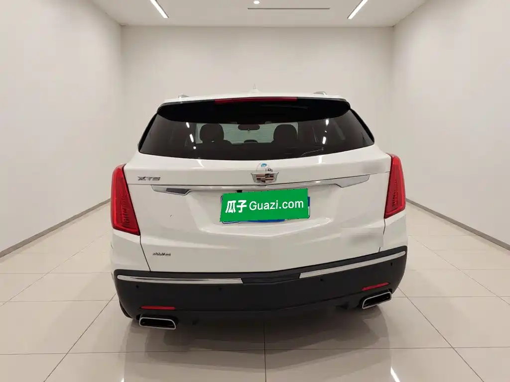 Cadillac XT5 — миниатюра 5