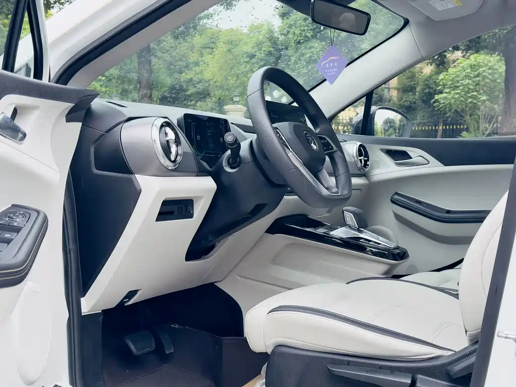 BYD Yuan Pro — миниатюра 5