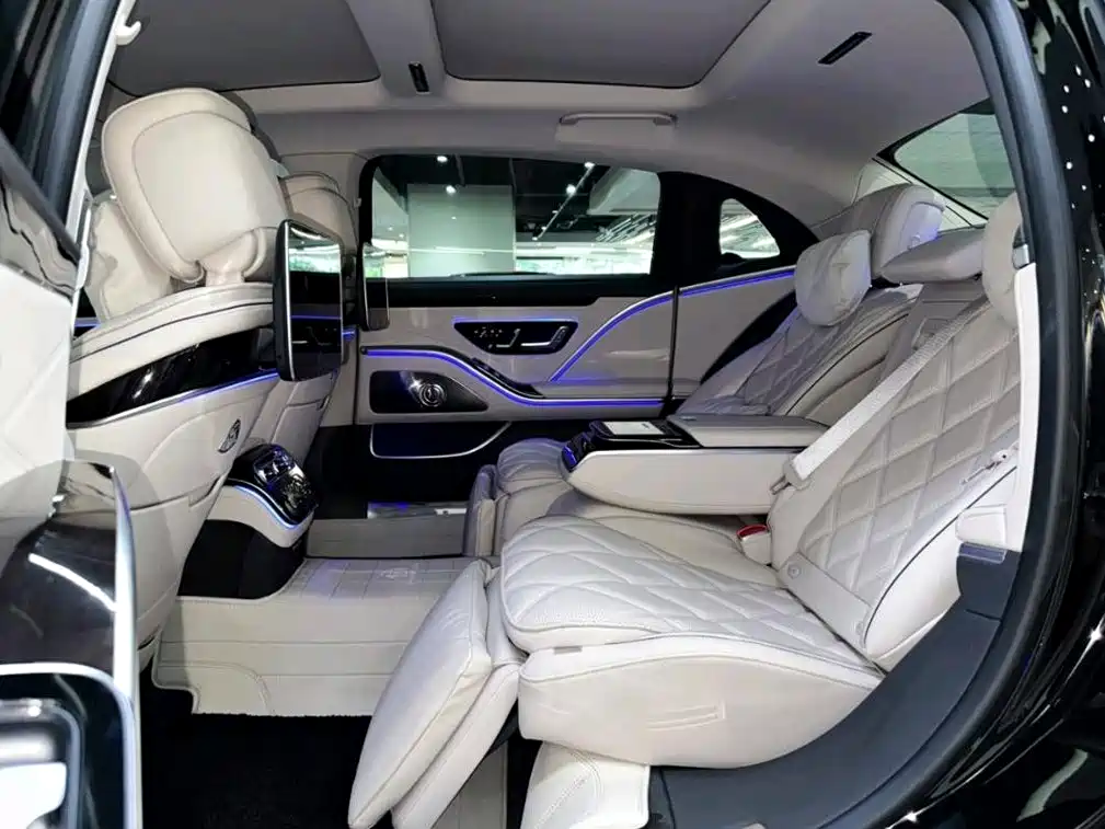 Mercedes-Benz S-Class — миниатюра 11