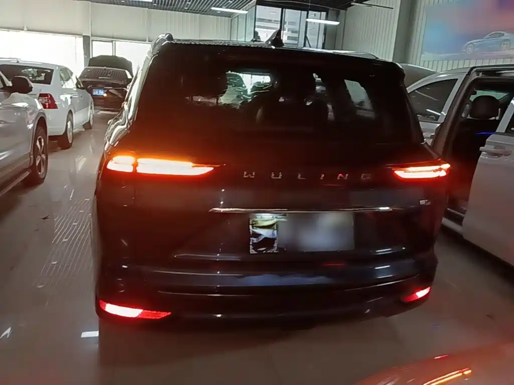 Wuling Victory — миниатюра 6