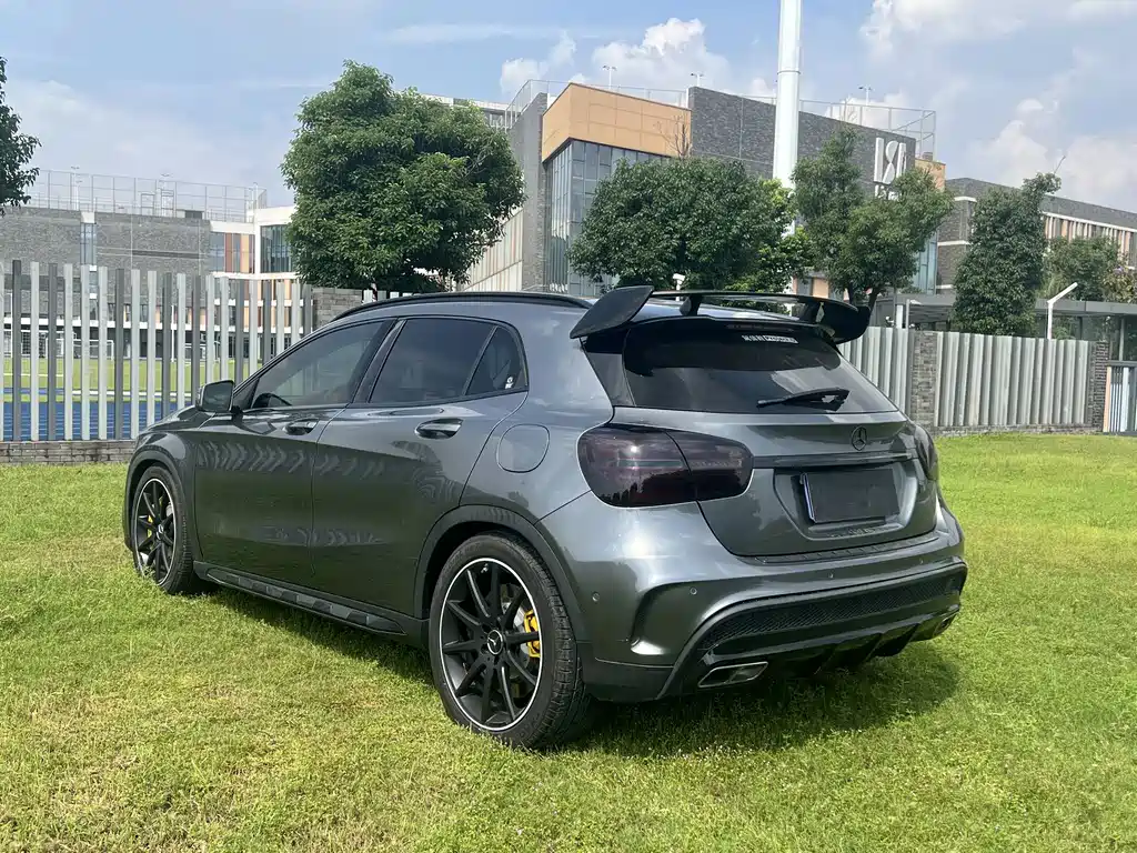 Mercedes-Benz GLA — миниатюра 5