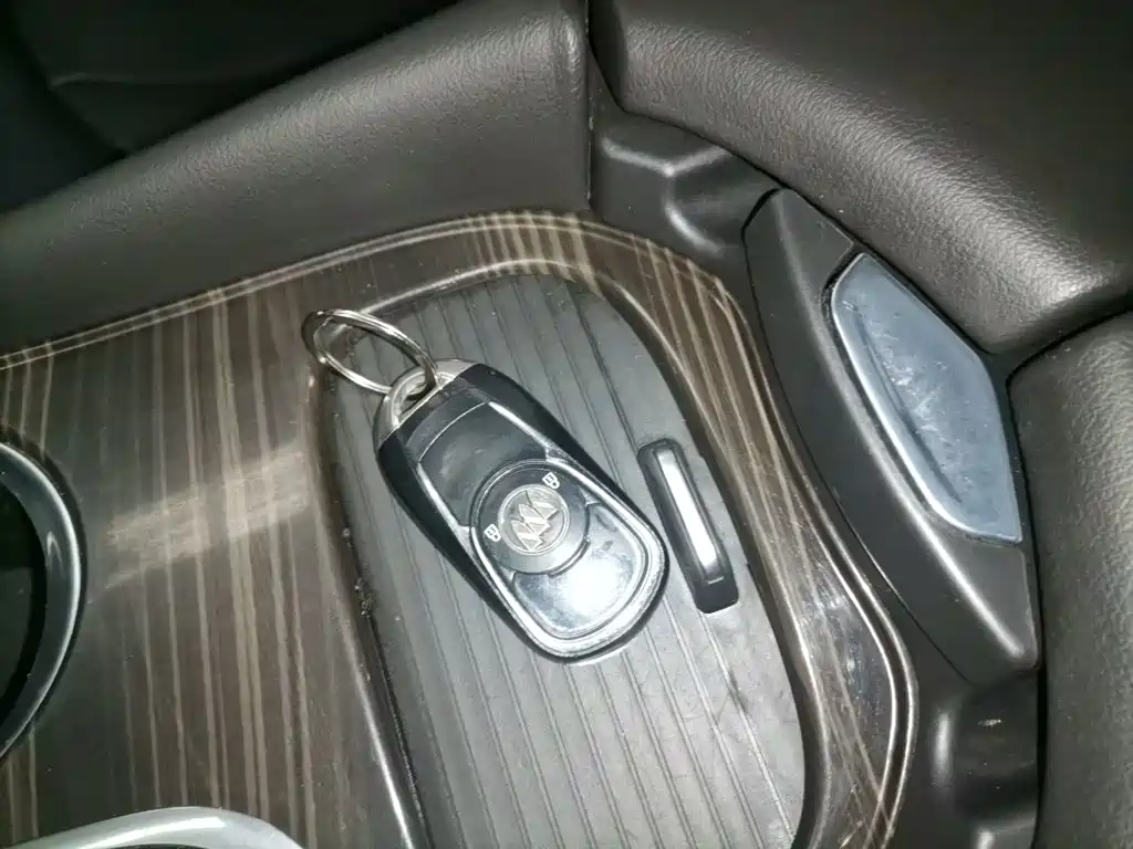 Buick Envision Plus — миниатюра 9