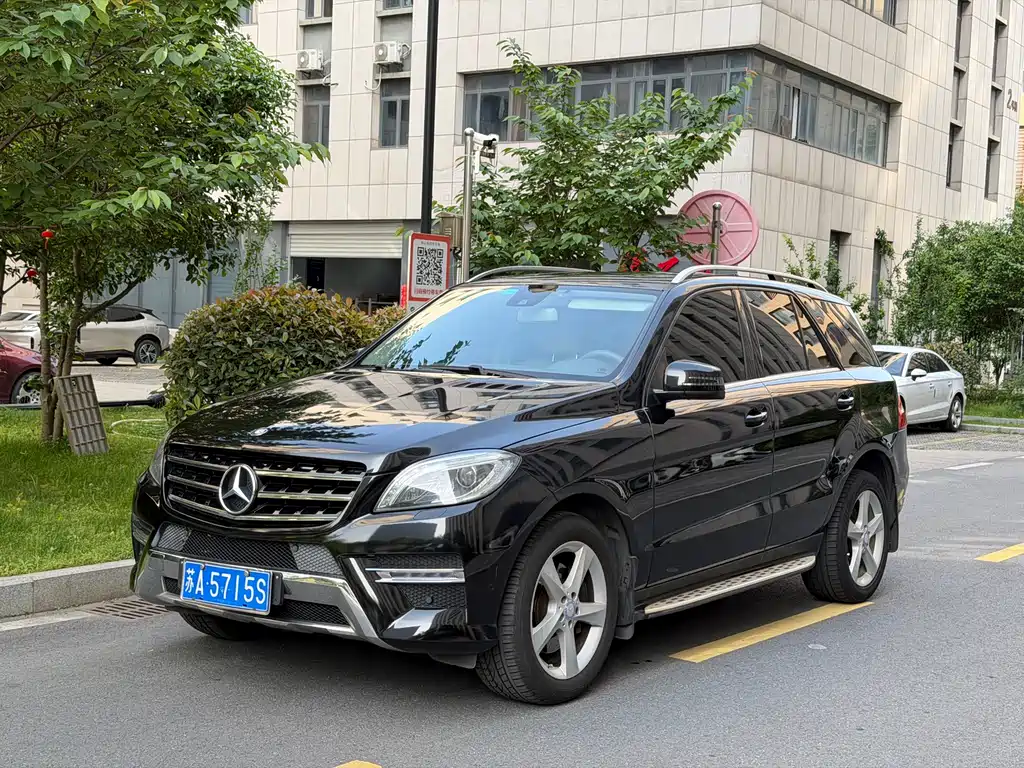 Mercedes-Benz M-Class 2013