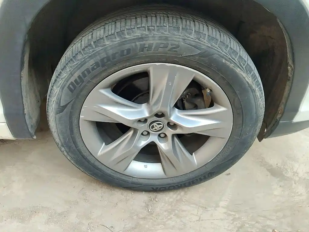 Toyota Highlander — миниатюра 8