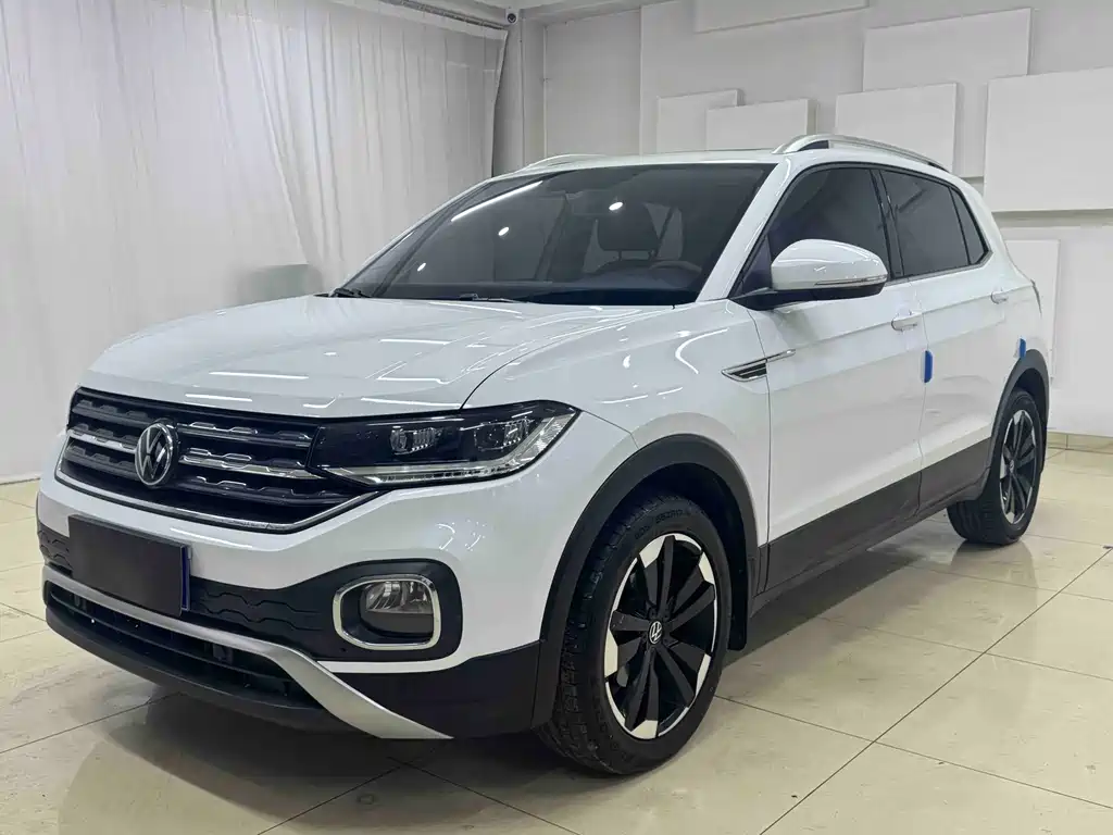 VOLKSWAGEN EXPLORING THE SHADOW