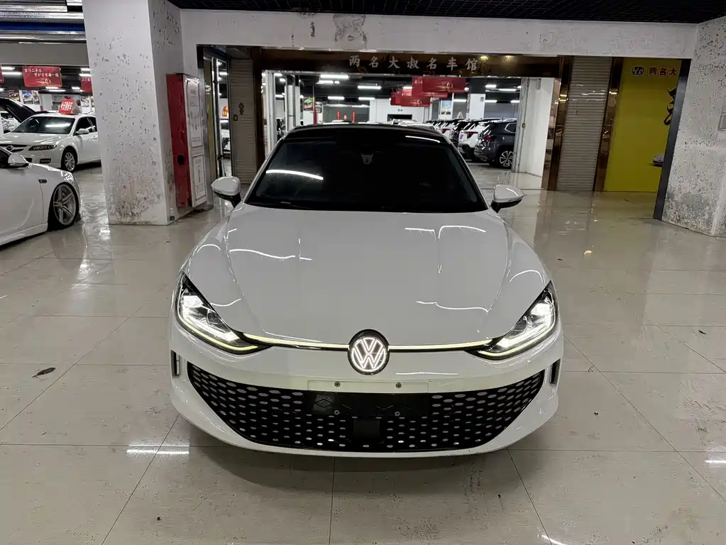 Volkswagen Lamando — миниатюра 2