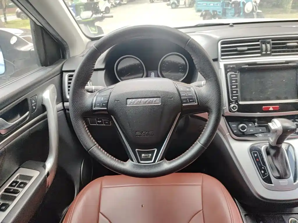 Haval M6 — миниатюра 6