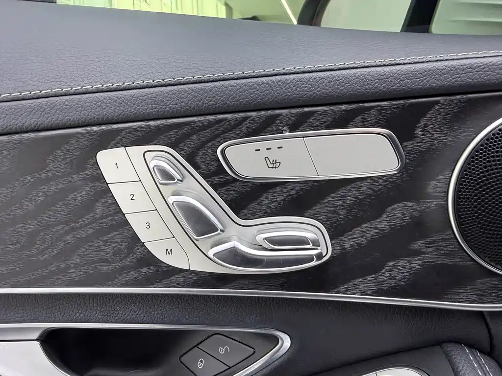 Mercedes-Benz C-Class — миниатюра 26