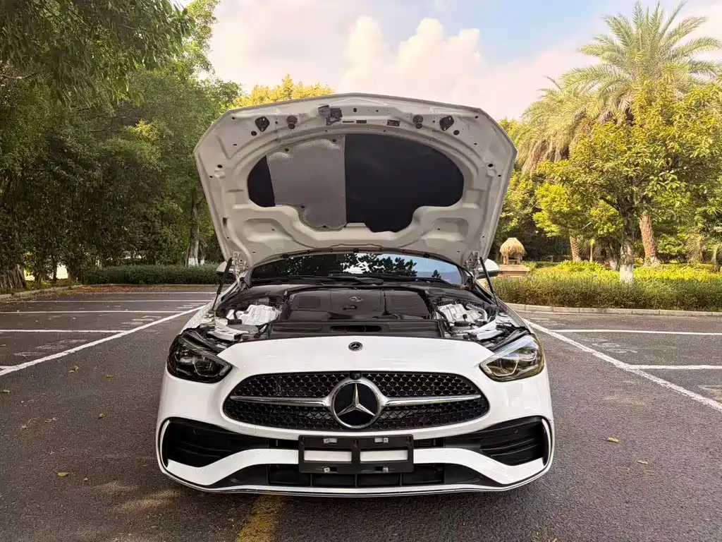 Mercedes-Benz C-Class — миниатюра 15
