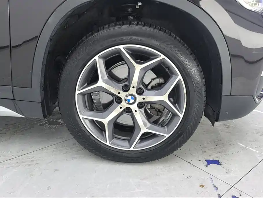 BMW X1 2019 sDrive18Li Premium