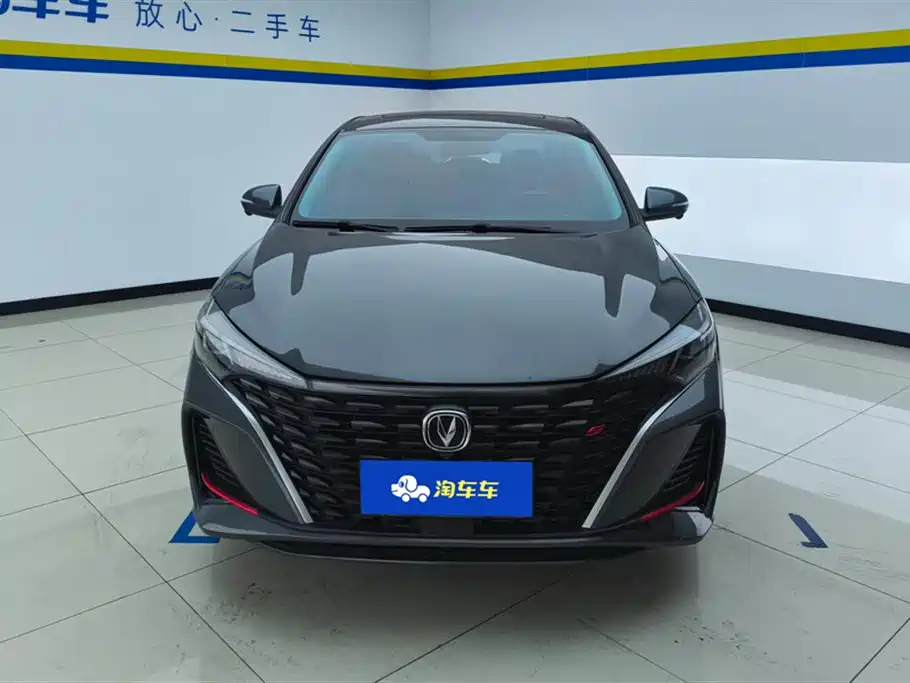 Changan Eado 2022 PLUS NE 1.4T GDI DCT Luxury