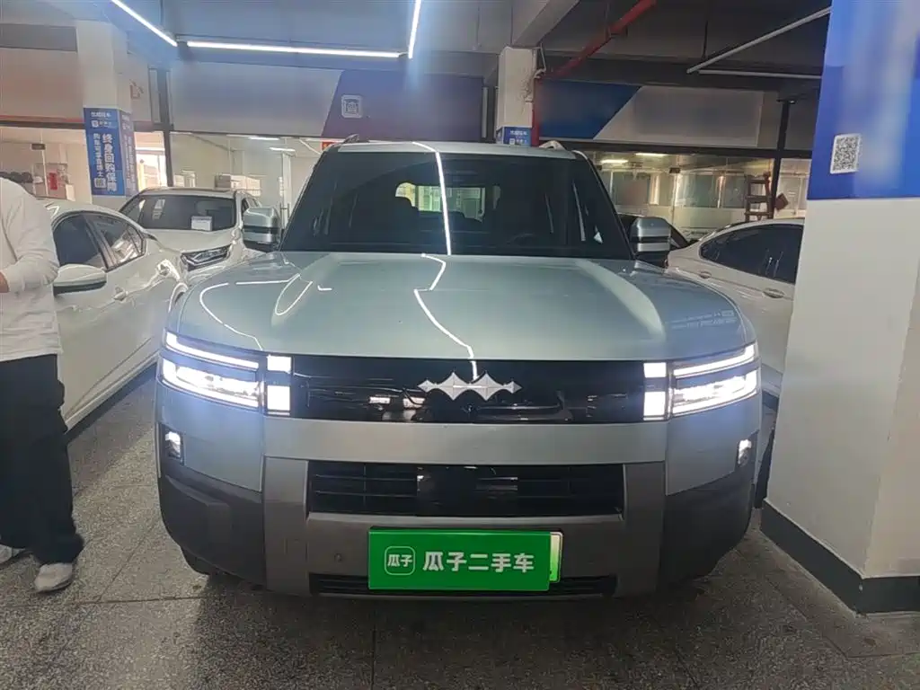 Fangchengbao Leopard 7 7 2025 200KM Max