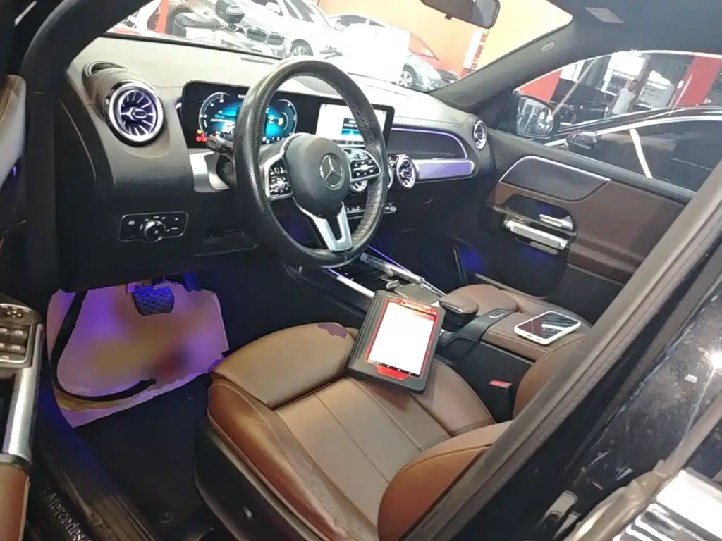 Mercedes-Benz GLB — миниатюра 15