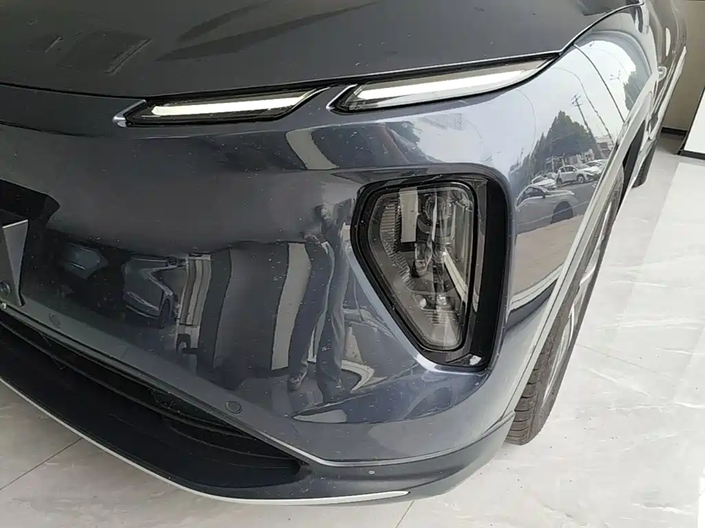 NIO EC6 — миниатюра 24